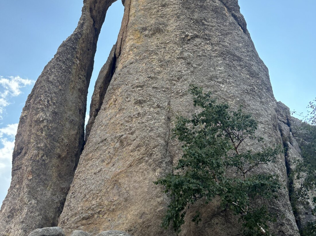 Needle Eye Tunnel-卡斯特必去景点