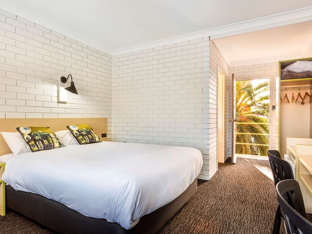 Lavington酒店住宿-Boomerang Hotel