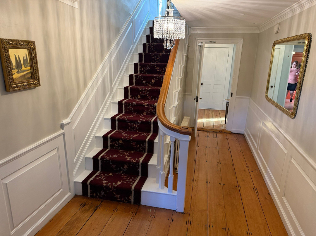 Waldo Emerson Inn主图