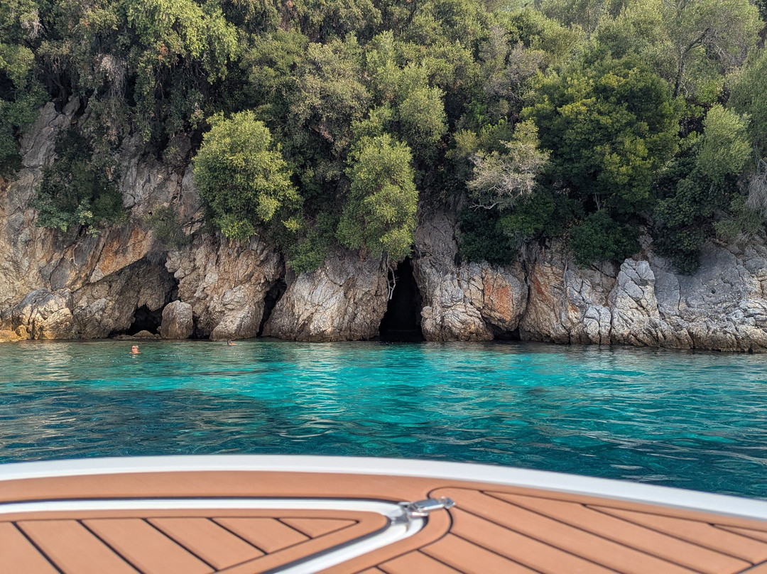 Fun @ Sea-利姆尼科利必去景点