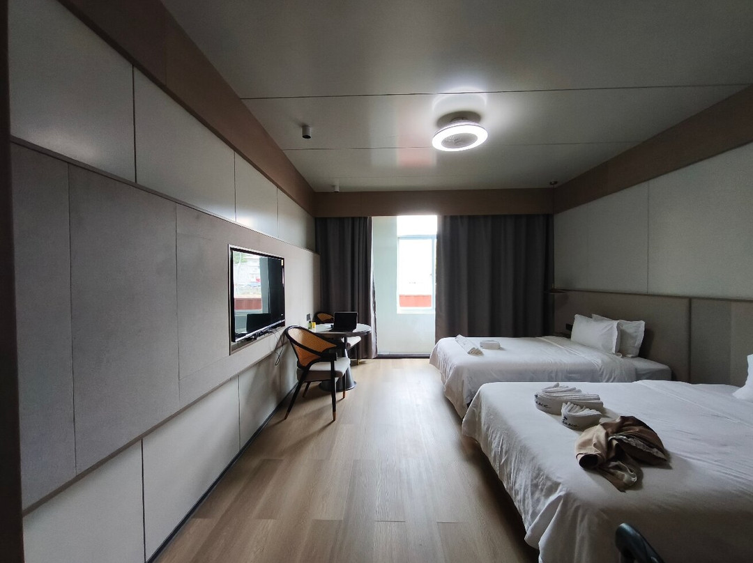 Grace Hotel