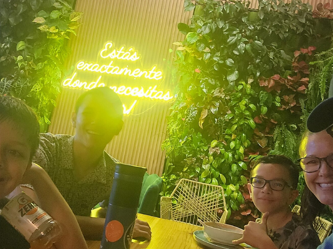 Mercadito Gastronómico Manuel Antonio-哥斯达黎加安东尼奥国家公园必去景点