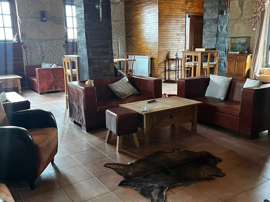 Solar Dos Alperces - Serra Da Estrela