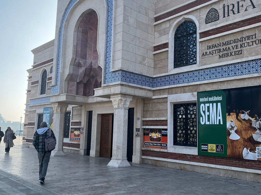 Istiklal Harbi Sehitleri Abidesi-Eskiomerler必去景点
