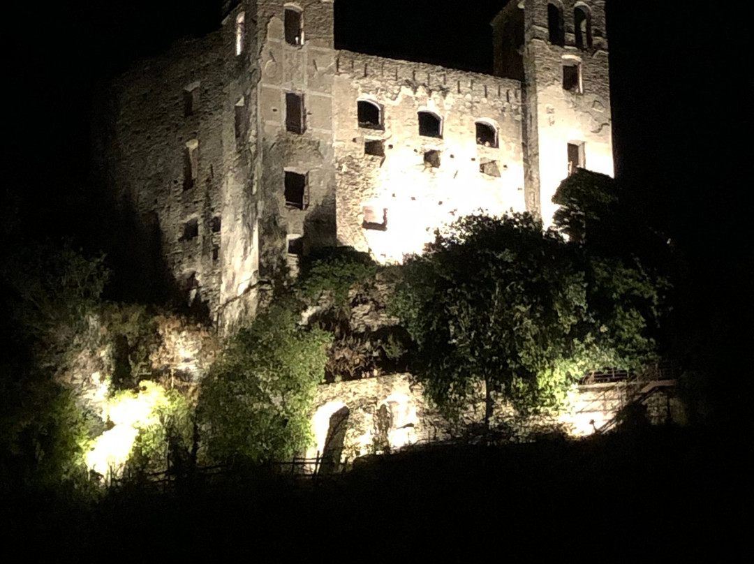 Autunnonero Ghost Tour Dolceacqua-Dolceacqua必去景点