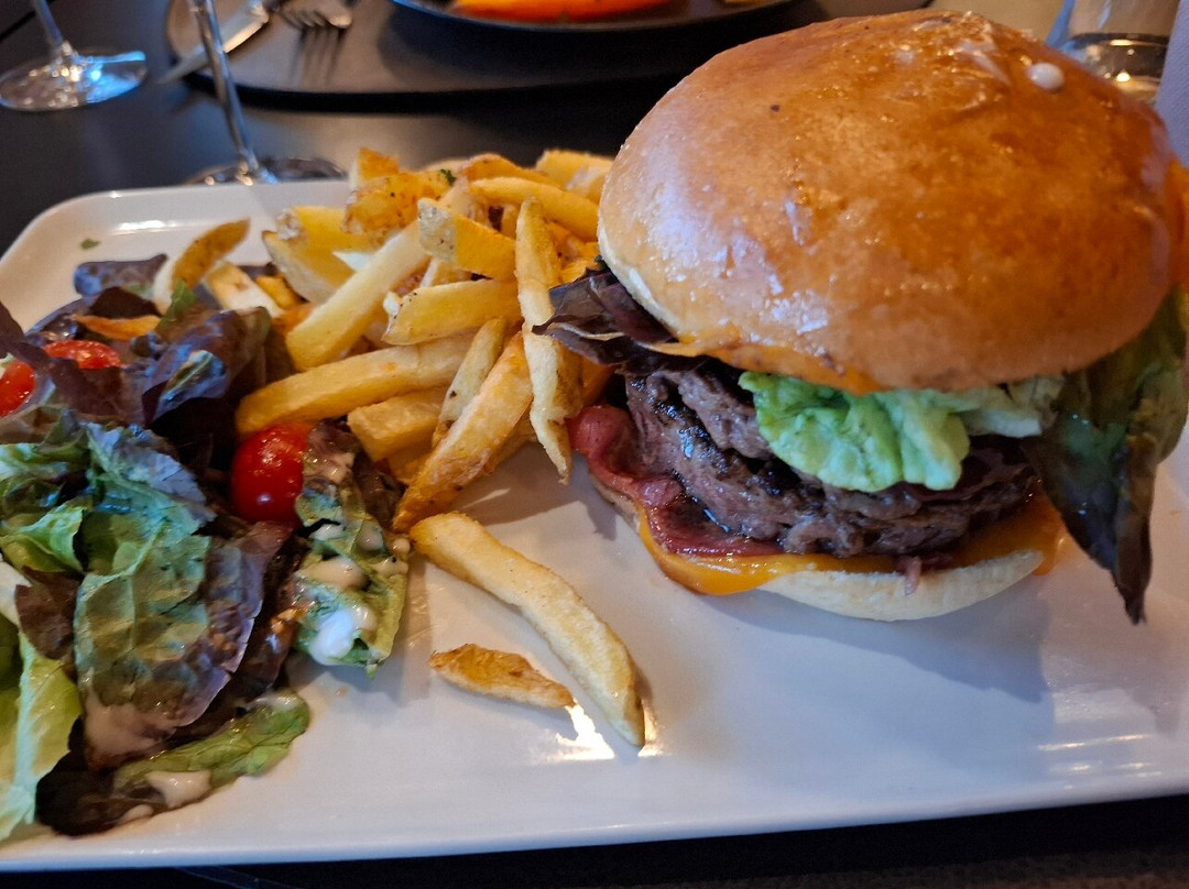 Le Bistrot Des Artistes
