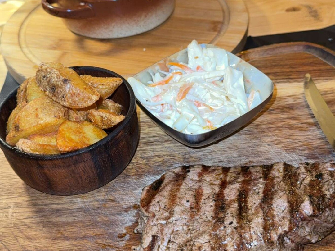 卡拉马其餐馆和美食-Bullhorn Steak House