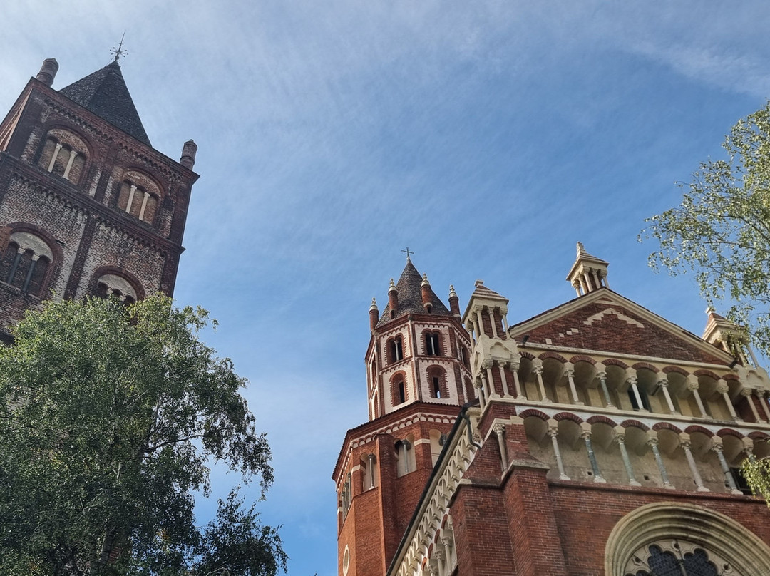 Basilica di Sant'Andrea-韦尔切利必去景点