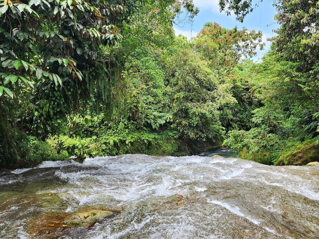 Santo Heritage Tours-卢甘维尔必去景点