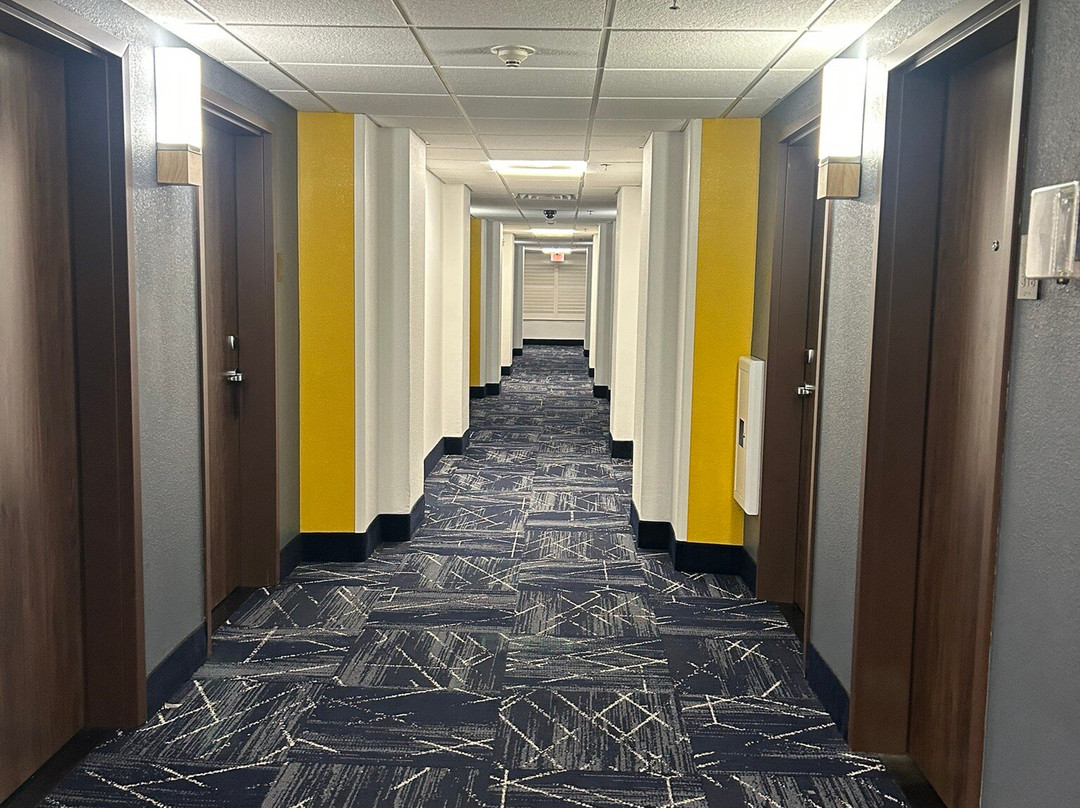 Comfort Suites Fresno River Park主图