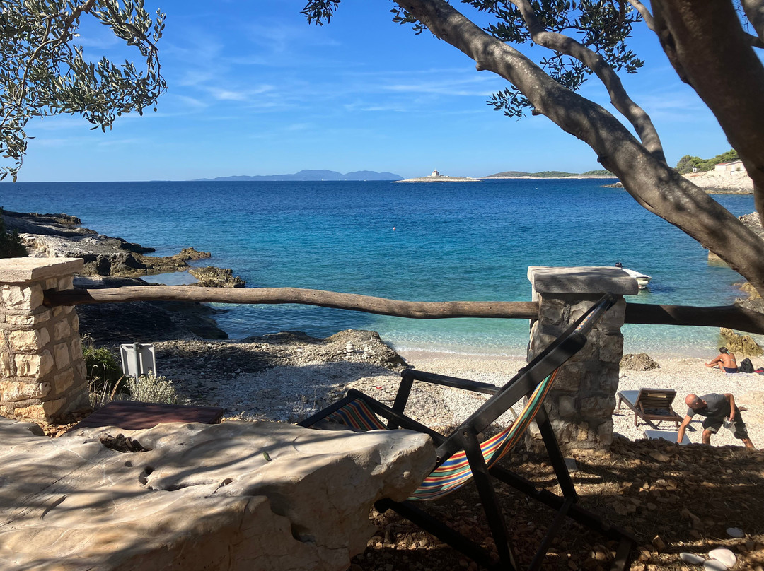 Robinson Beach-赫瓦尔必去景点