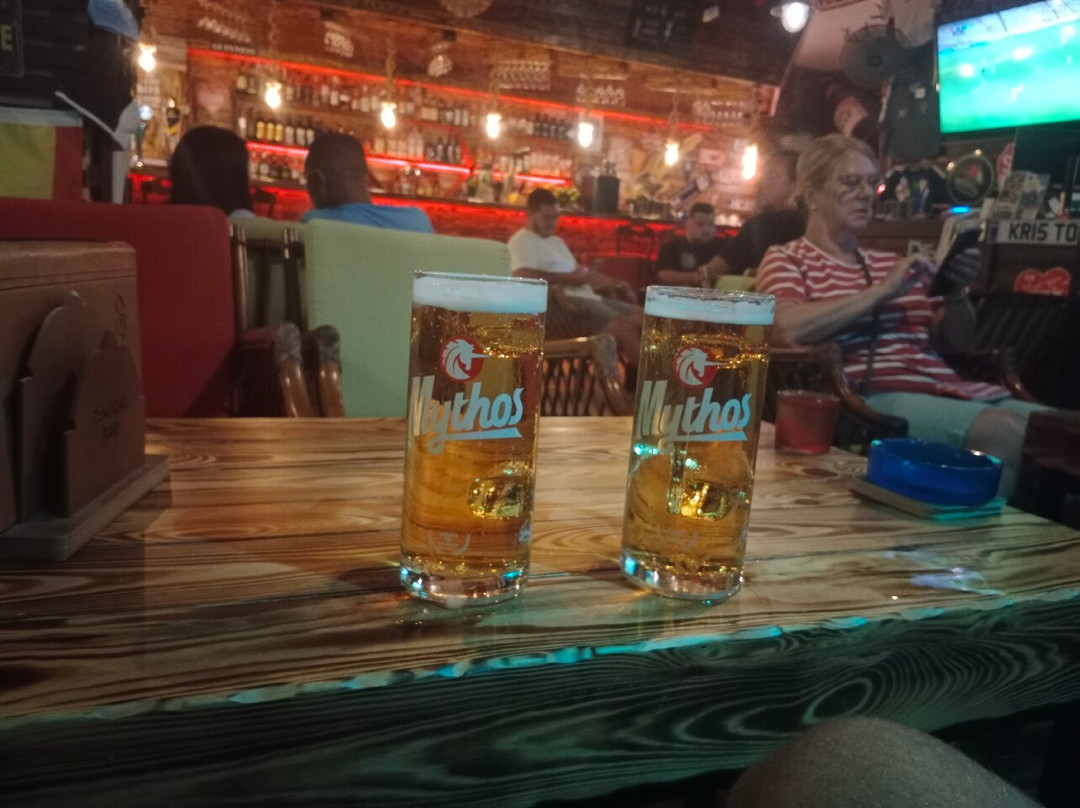 Central Bar-古韦斯必去景点