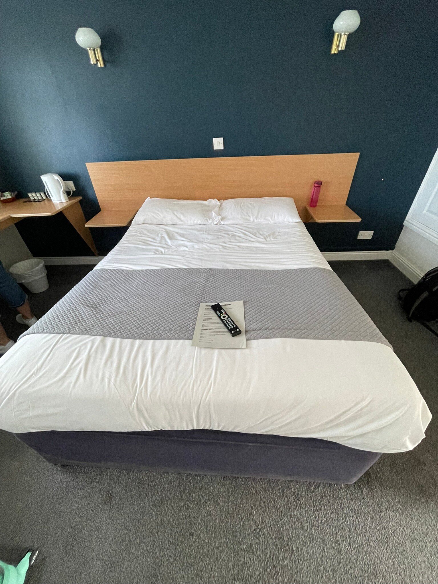 城镇&乡村旅馆-官方