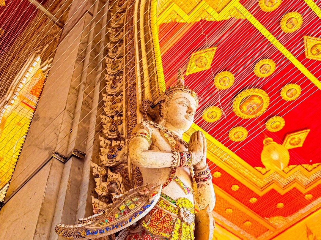 Wat Klang Bang Kaew-那空猜是必去景点