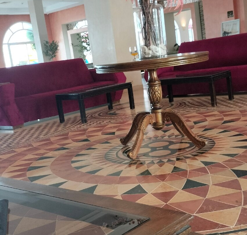 Itropika Beach主图