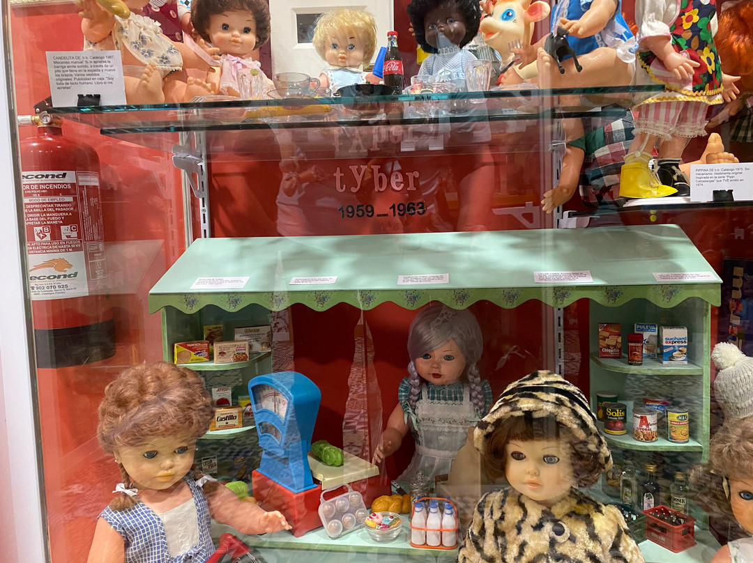 Museo De Las Muñecas De Salyperla-Guadamur必去景点