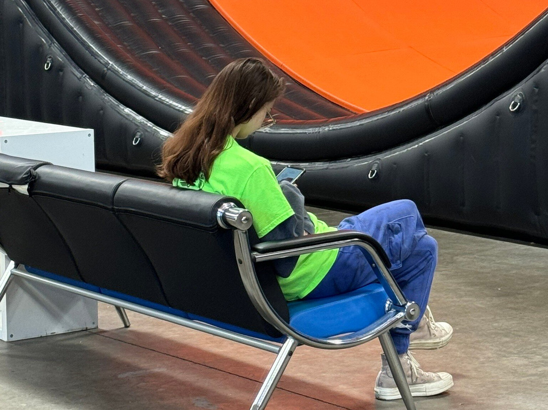 Airborne Trampoline Arena-德雷珀必去景点