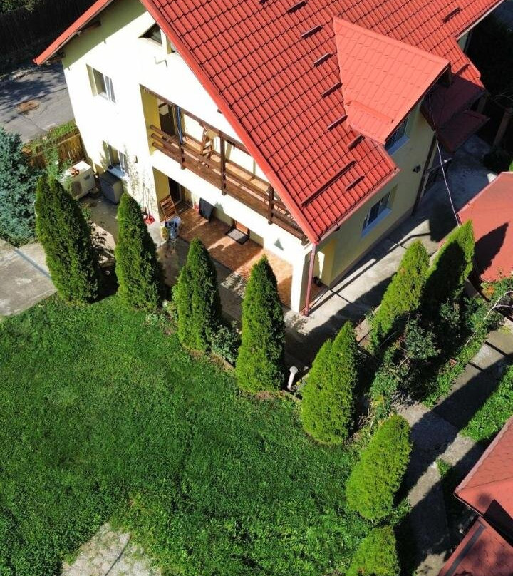 Casa Galbena