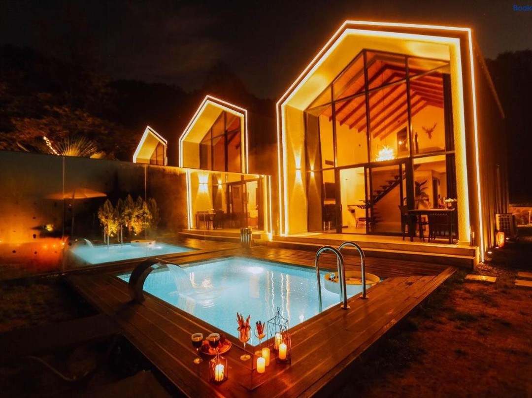 Dd's Roof Villas