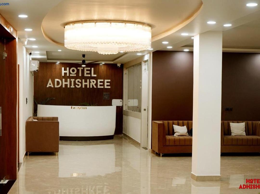 Hotel Adhishree