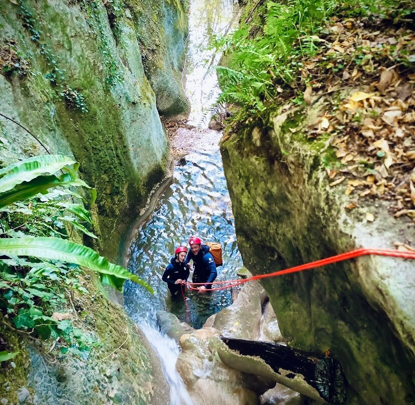 Centro Canyoning Crazy Water by Natura Avventura-Scheggino必去景点