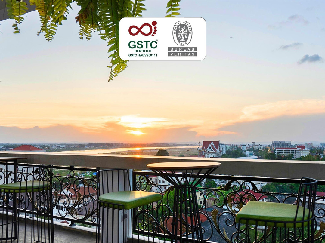 Surestay Hotel By Best Western Vientiane