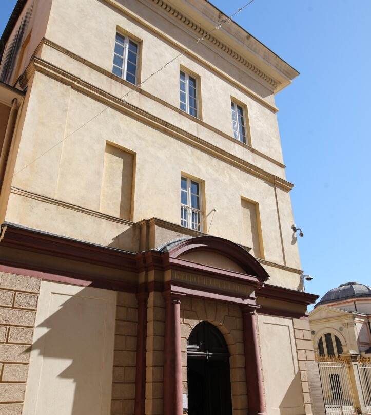 Bibliotheque Municipale Fesch-阿雅克肖必去景点