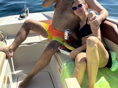 Dolphin Boat Safari-阿依纳帕必去景点