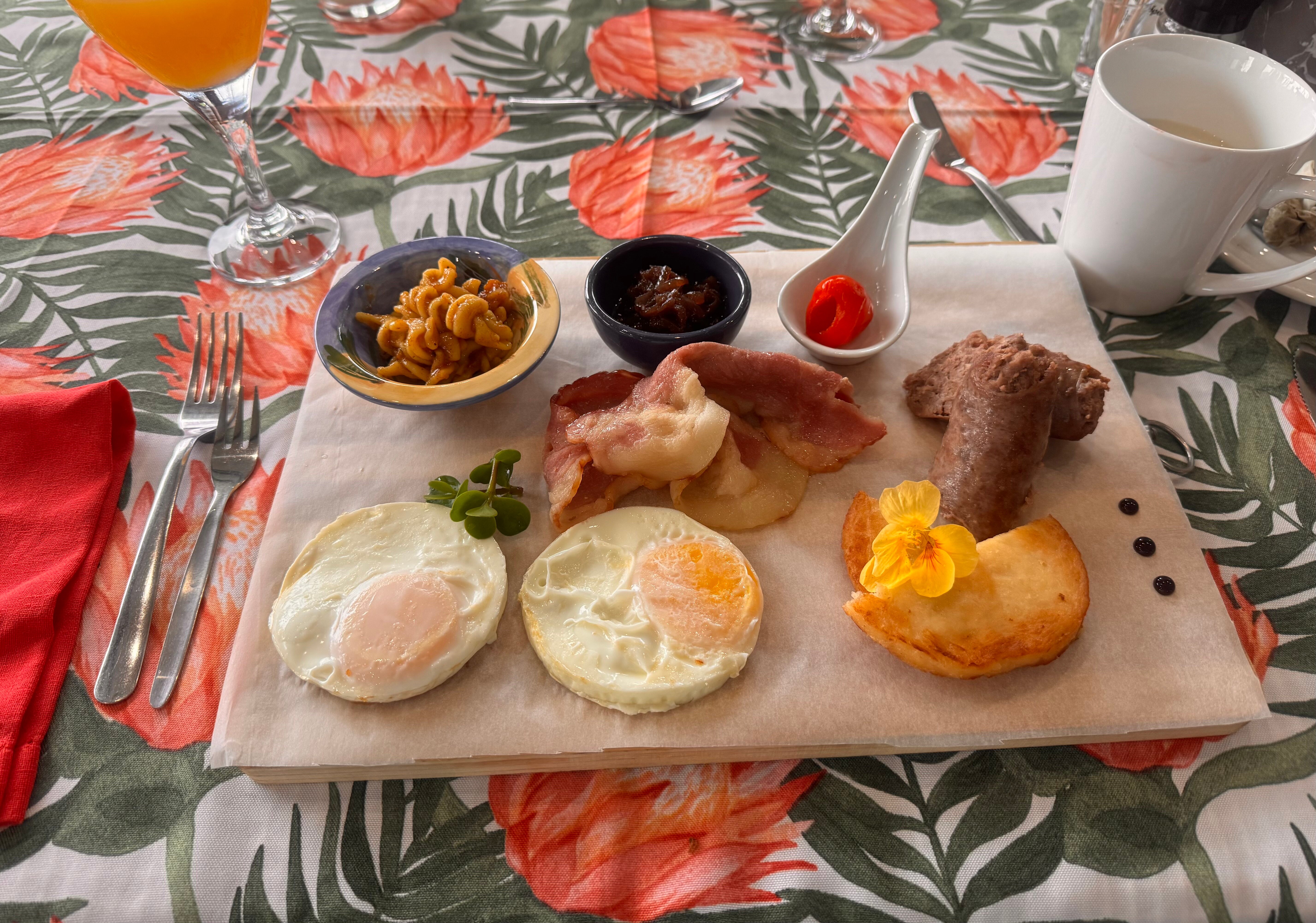 Christie's Inn-官方