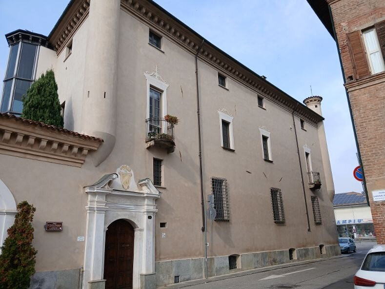 Ex Palazzo Dei Marchesi Romagnano