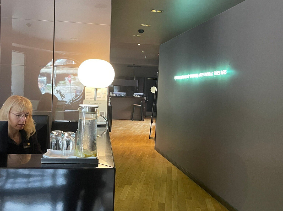 莫杜斯酒店主图