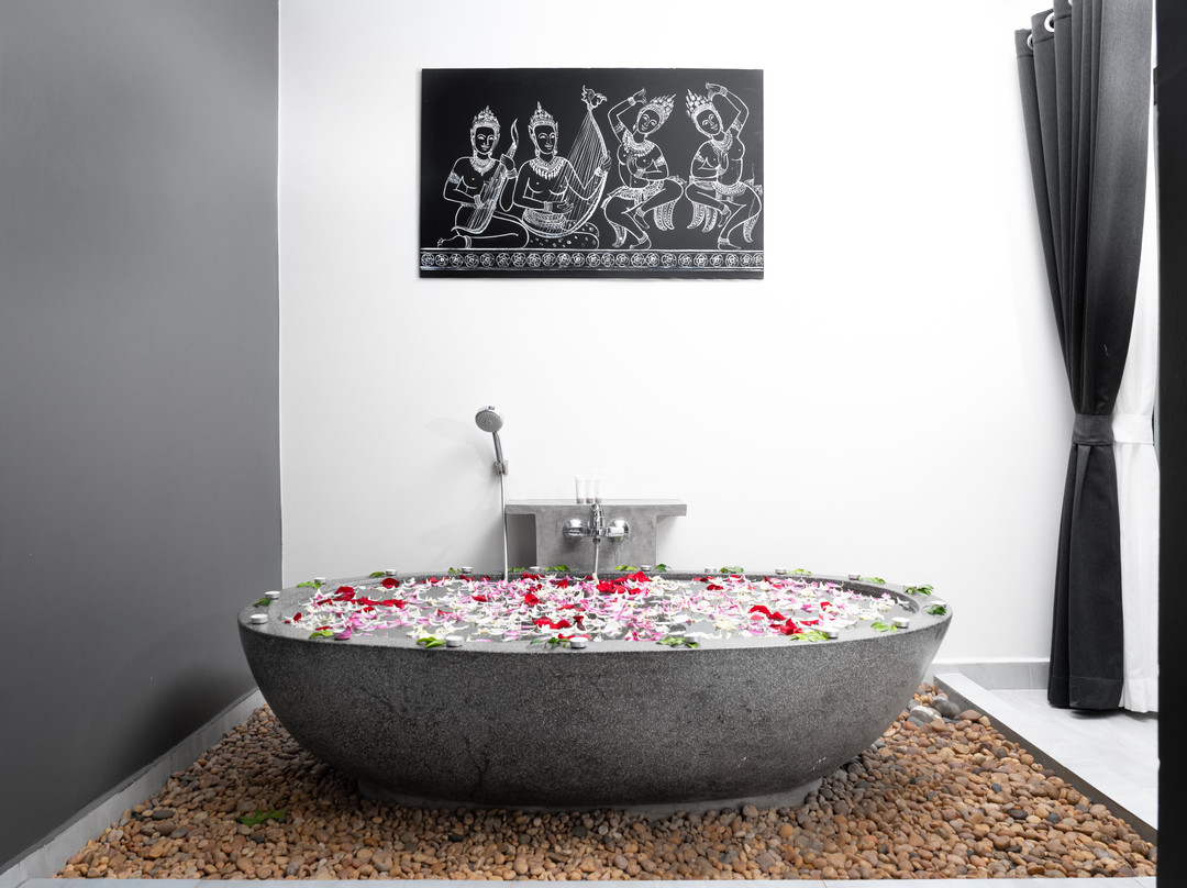 中央套房公寓主图