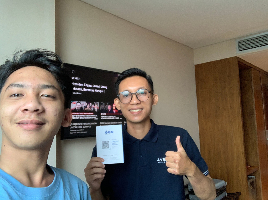 Avenzel Hotel and Convention Cibubur主图