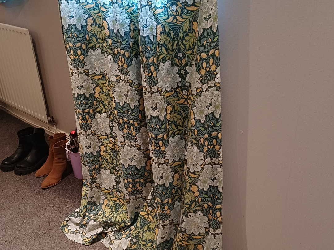 The Old Stone Trough主图