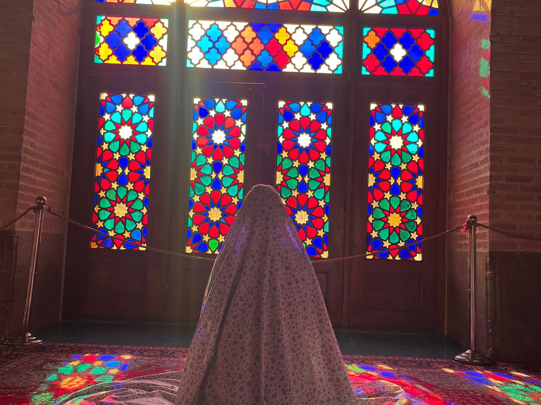 Yol Bir Iran Tours-德黑兰必去景点