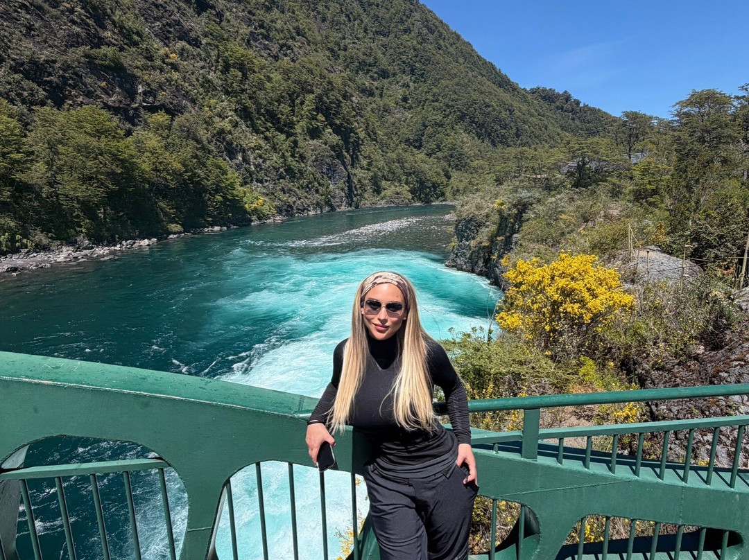 Saltos del Petrohue-巴拉斯港必去景点