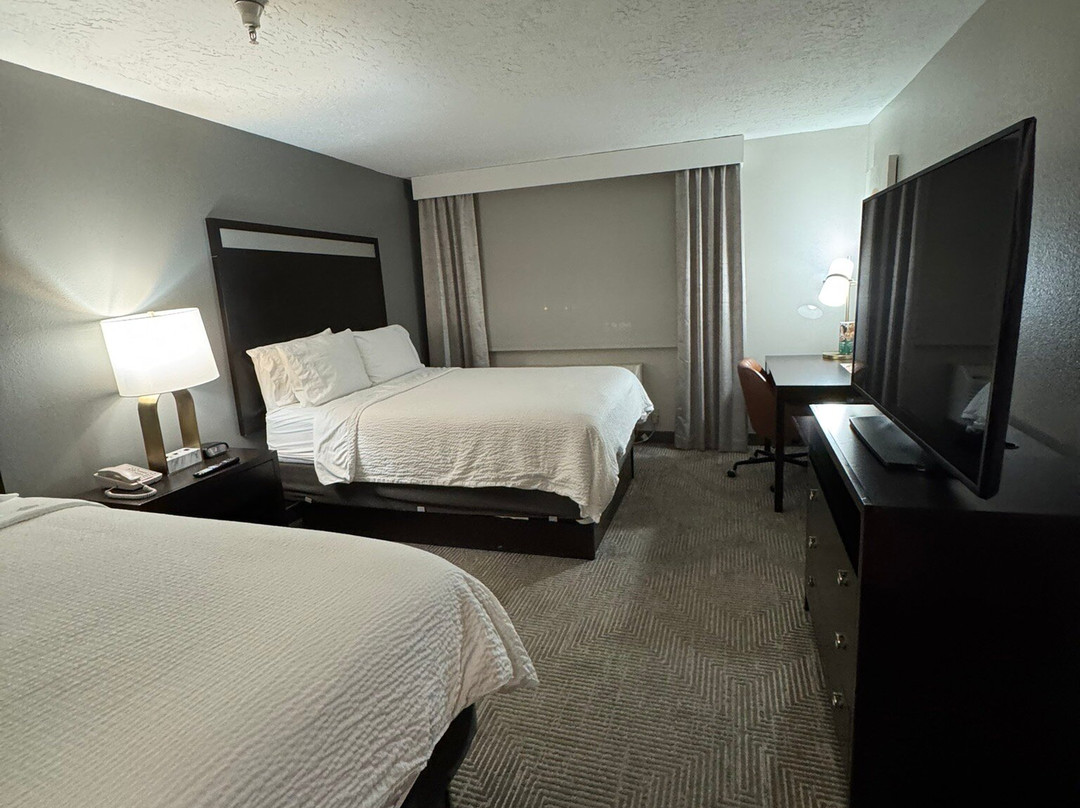Holiday Inn & Suites Albuquerque Airport By IHG主图