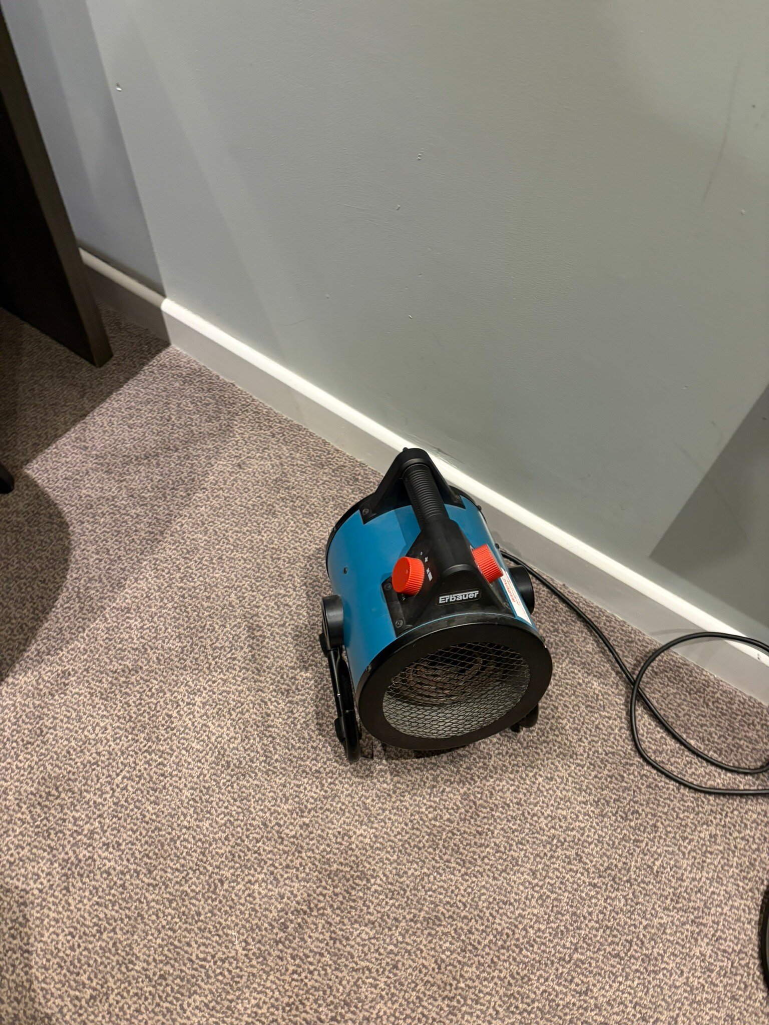 杜肯哈尔夫布莱克本美居水疗酒店-官方