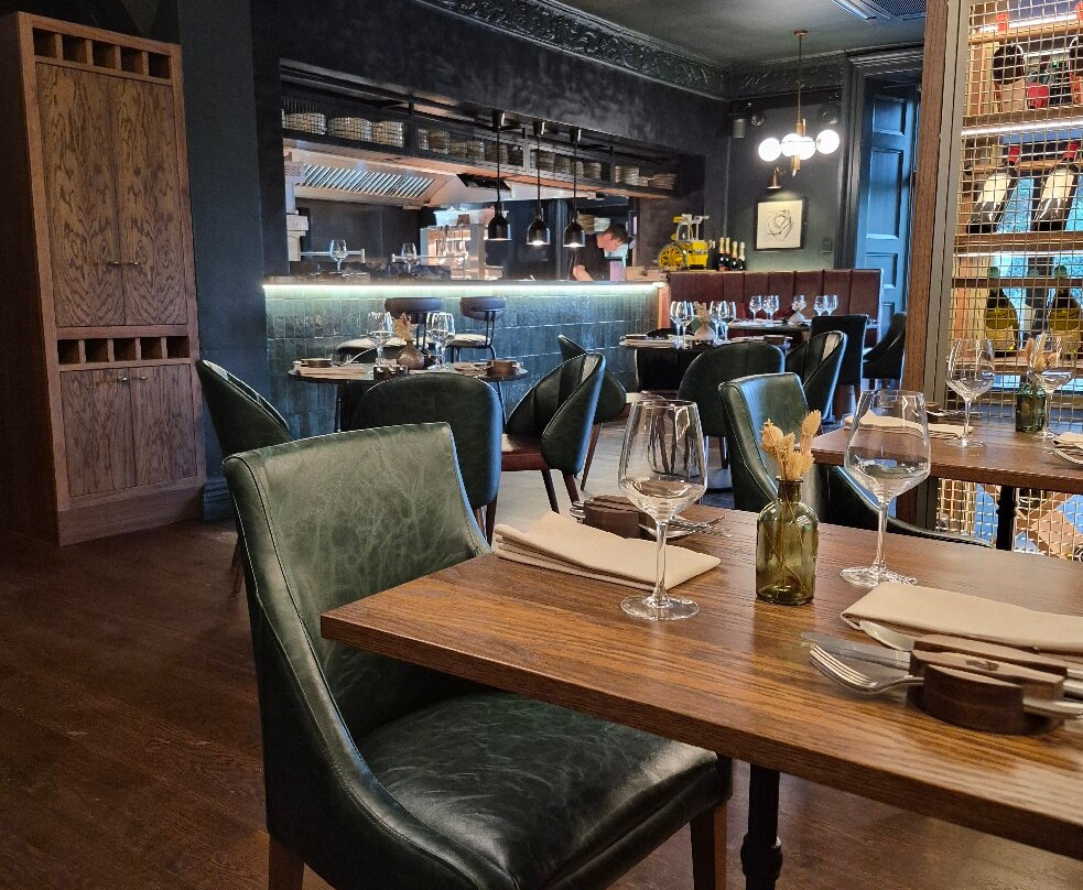 The Priory Hotel & Restaurant主图