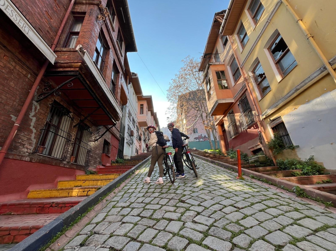 Istanbul On Bike - Tours-伊斯坦布尔必去景点