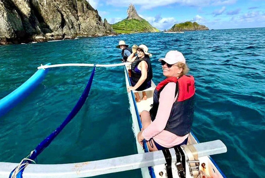 Noronha a bordo-费尔南多-迪诺罗尼亚群岛必去景点