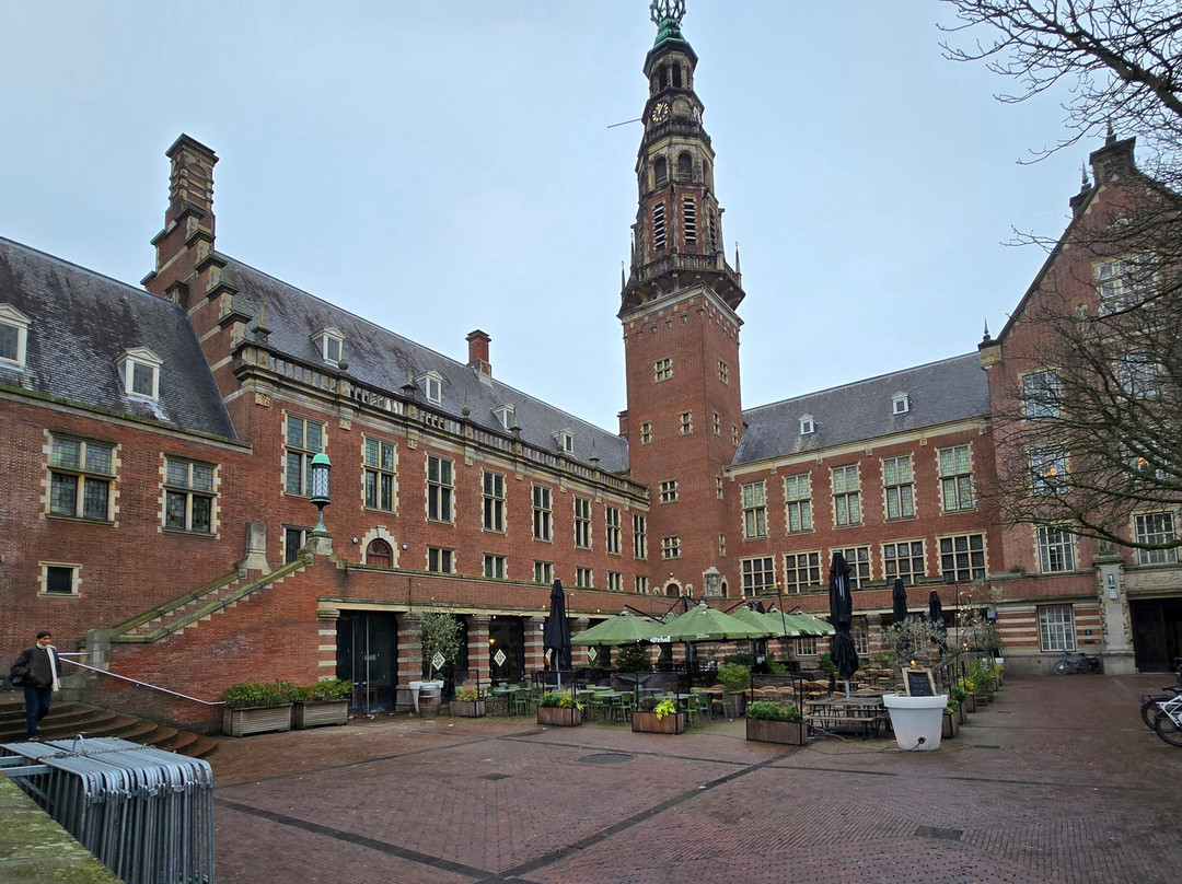het Stadhuis van Leiden uit 1596-莱顿必去景点