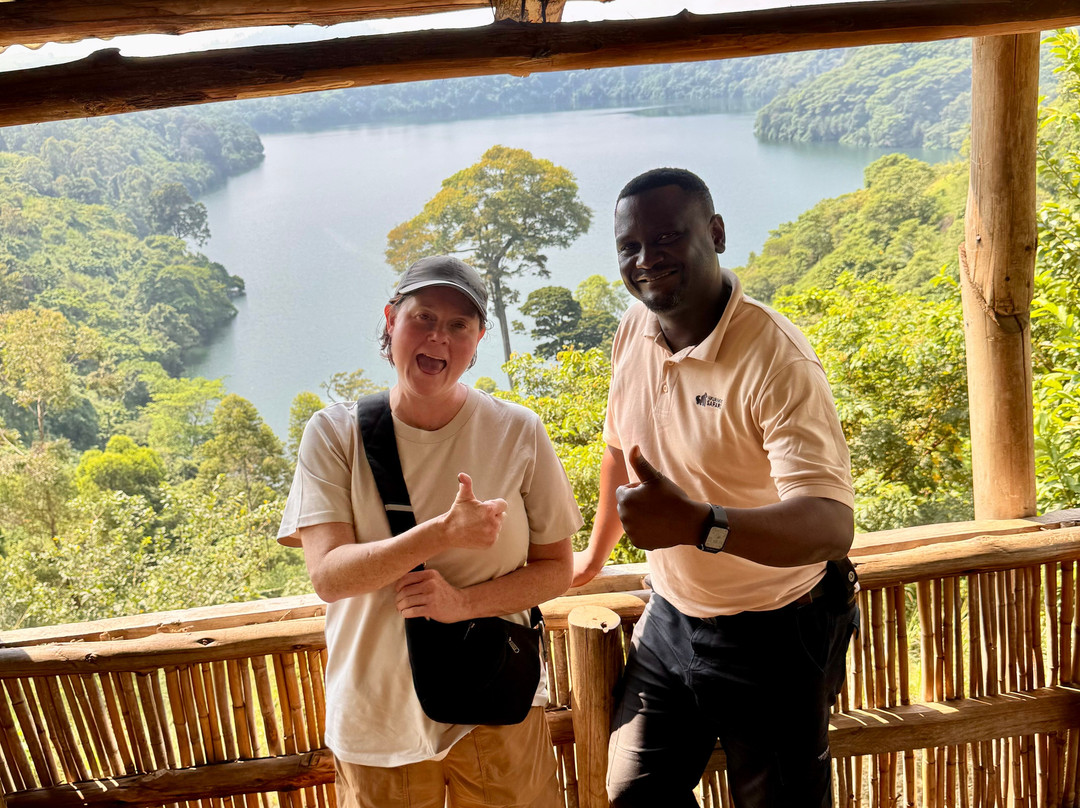 Nkuringo Safaris-布恩迪难以穿越的国家公园必去景点