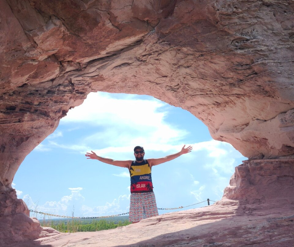 OURIQUE COMPANY / TURISMO DE EXPERIÊNCIA NA CHAPADA DOS VEADEIROS / SERRAS GERAIS / JALAPĀO / CHAPADA DIAMANTINA / CHAPADA DAS MESAS-上帕拉伊苏迪戈亚斯必去景点