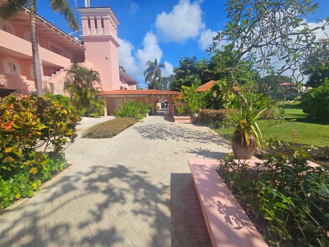 费尔蒙特皇家庭园酒店-官方