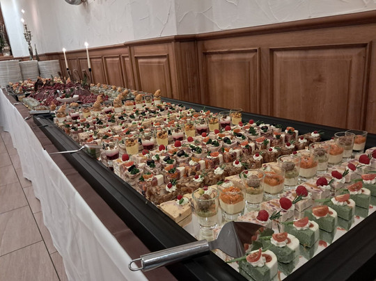 厄热塔尔瓦尔德酒店主图