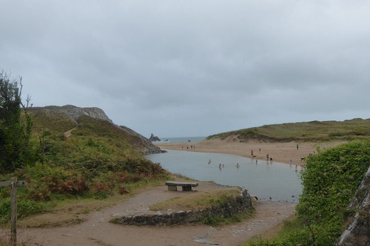 Broad Haven South Beach-Bosherston必去景点