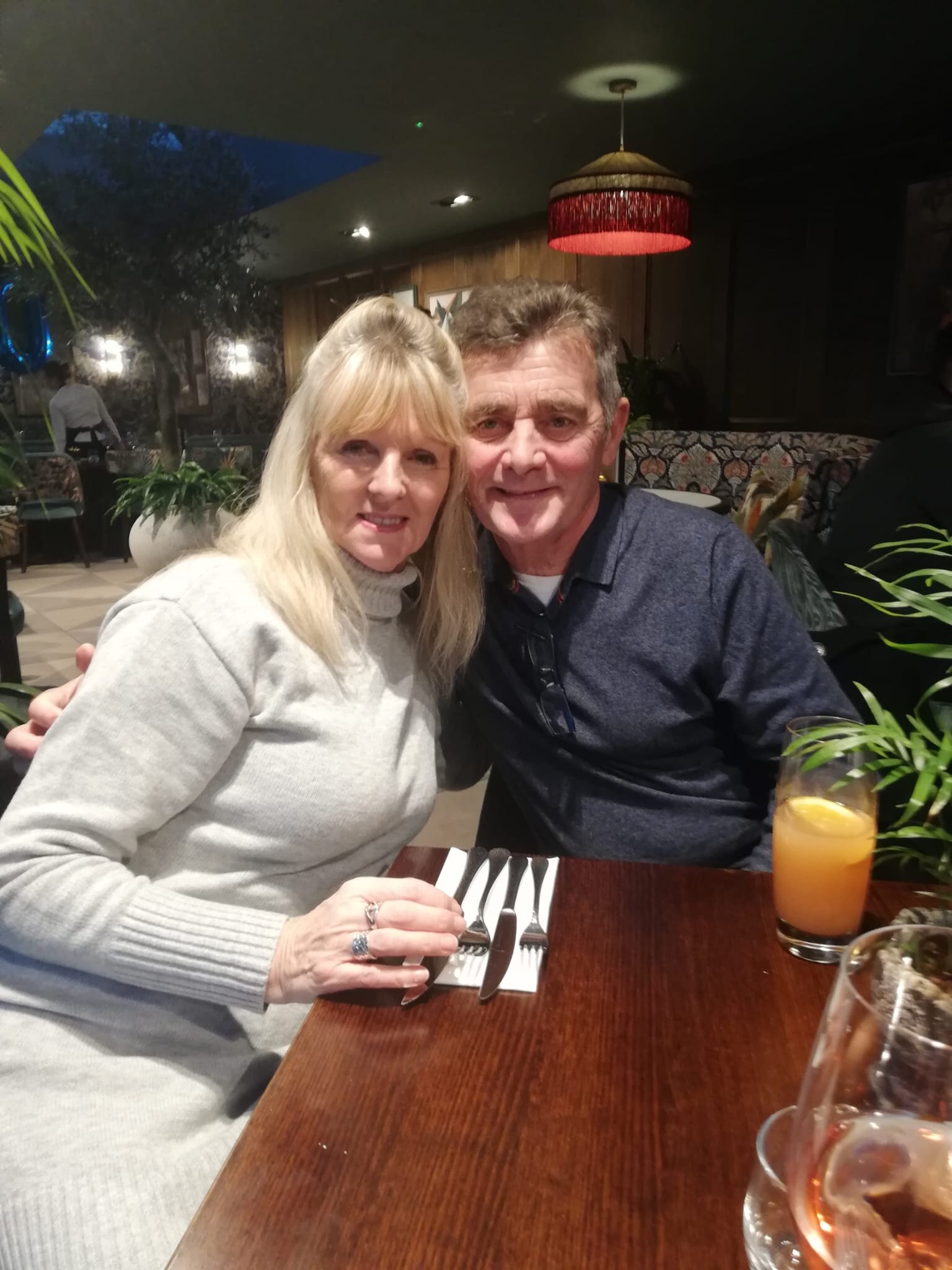 The Sutherland-官方