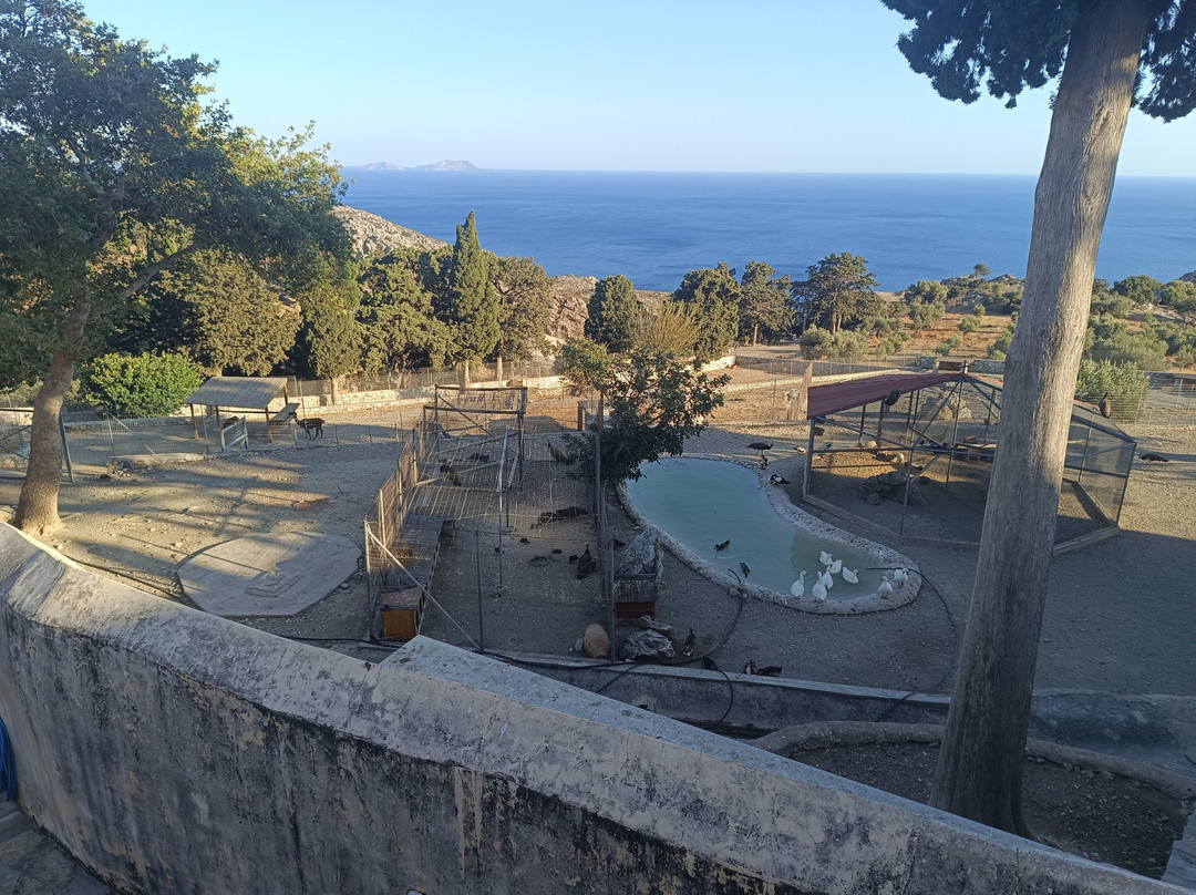 The Holy Monastery of Preveli-雷斯蒙必去景点