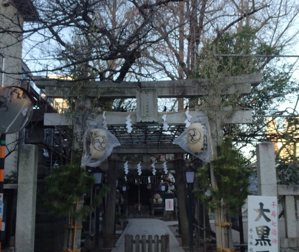 Senjumotohikawa Shrine-足立区必去景点